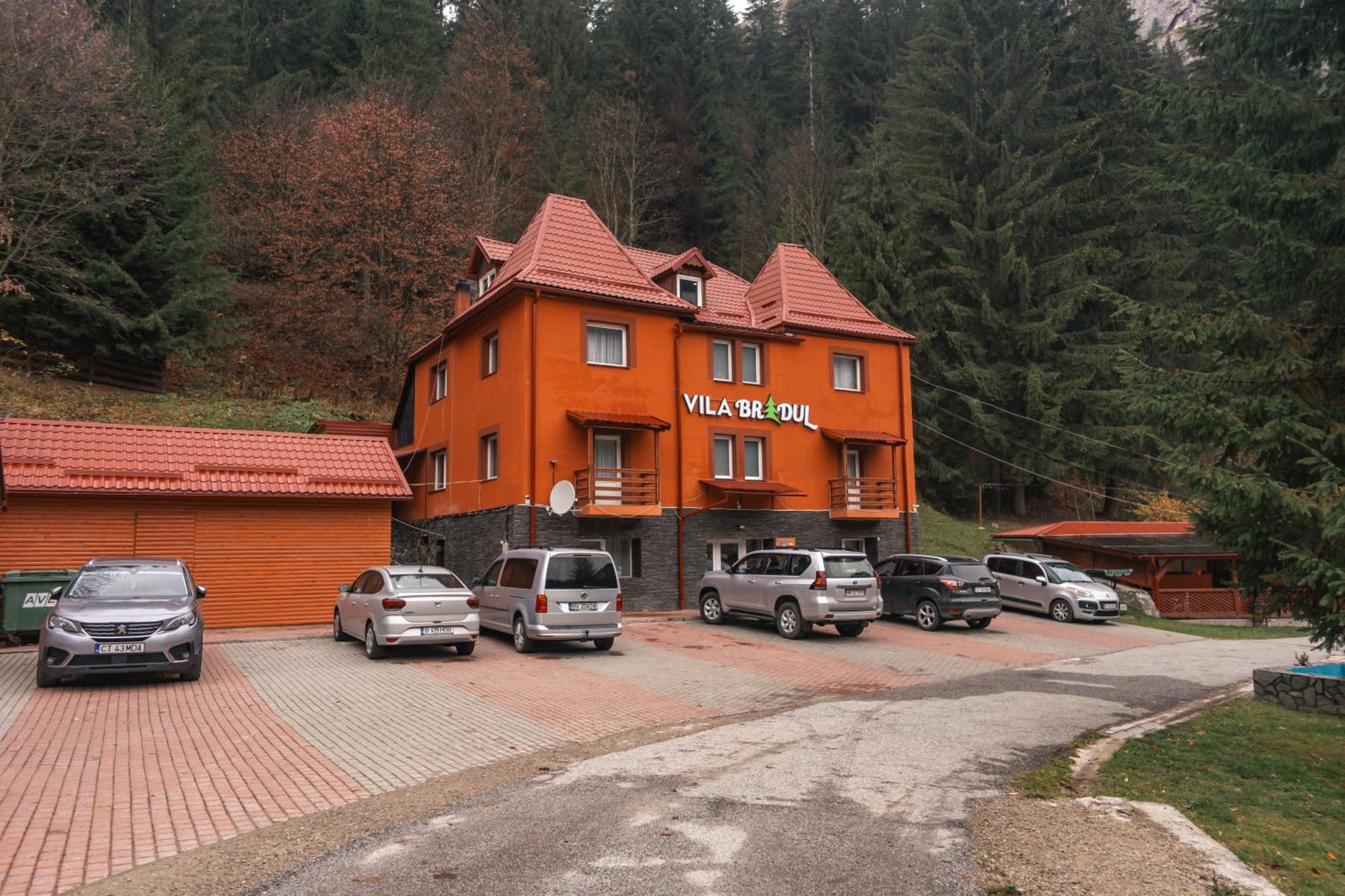 Vila Bradul Lacu Rosu Buitenkant foto